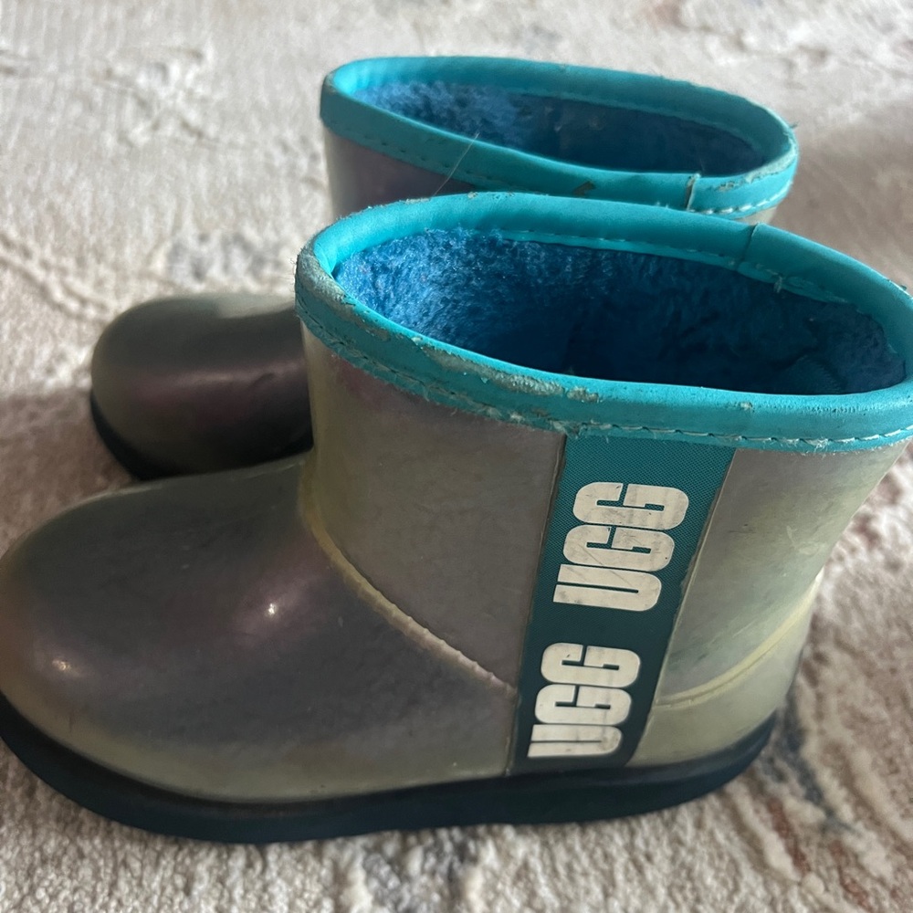 Ugg size 10